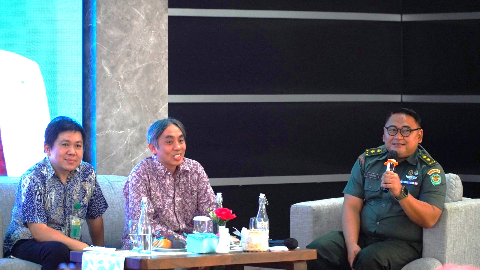 Talkshow Hari Kanker Sedunia 2026 oleh para dokter onkologi RS Ciremai. Foto: Penerangan RS Ciremai.